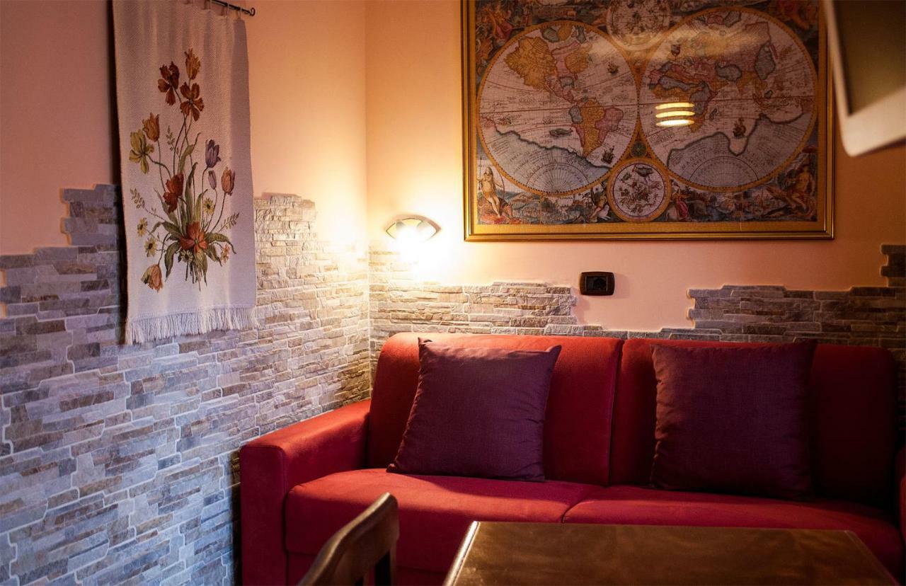 La Rosa - Elegant Rooms Sassari Eksteriør billede